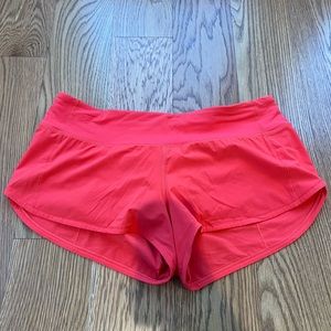 Lululemon Speed Up Short 2.5” Size 8- Carnation Red